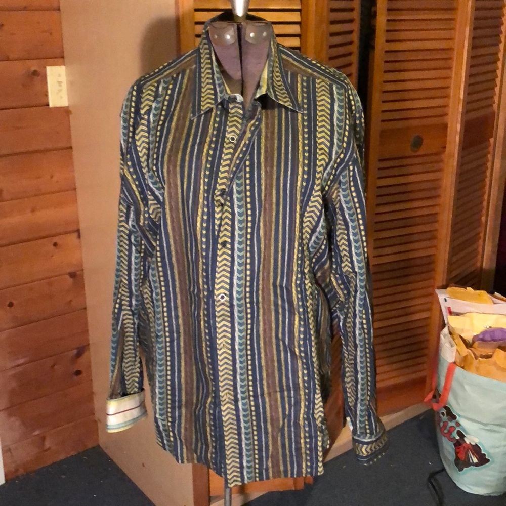 Robert Graham button up